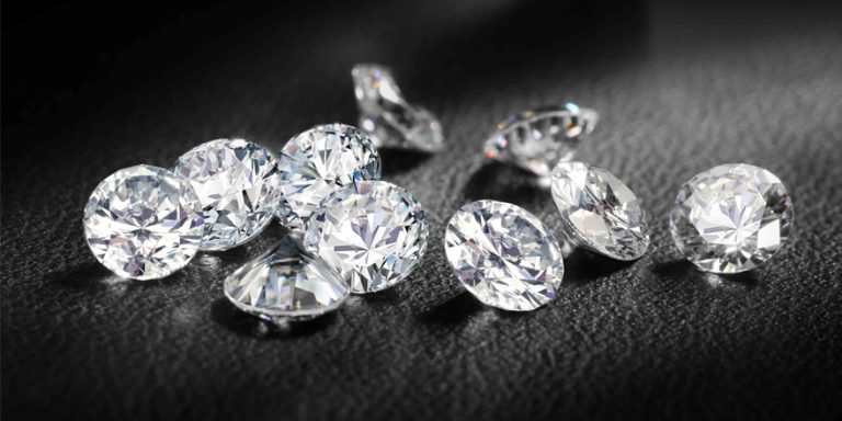 What Is SI Diamond Clarity?